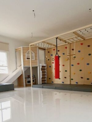 Playtime Fortress