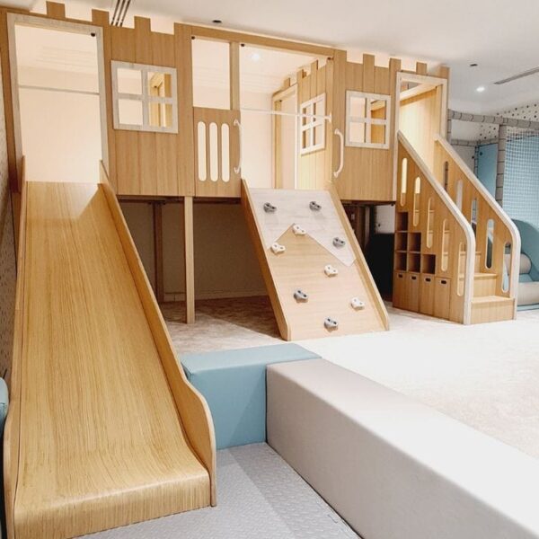 Exclusive Pine Castle