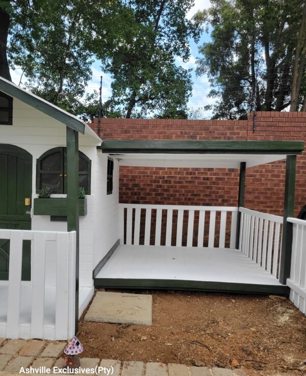 Exclusive Doll House